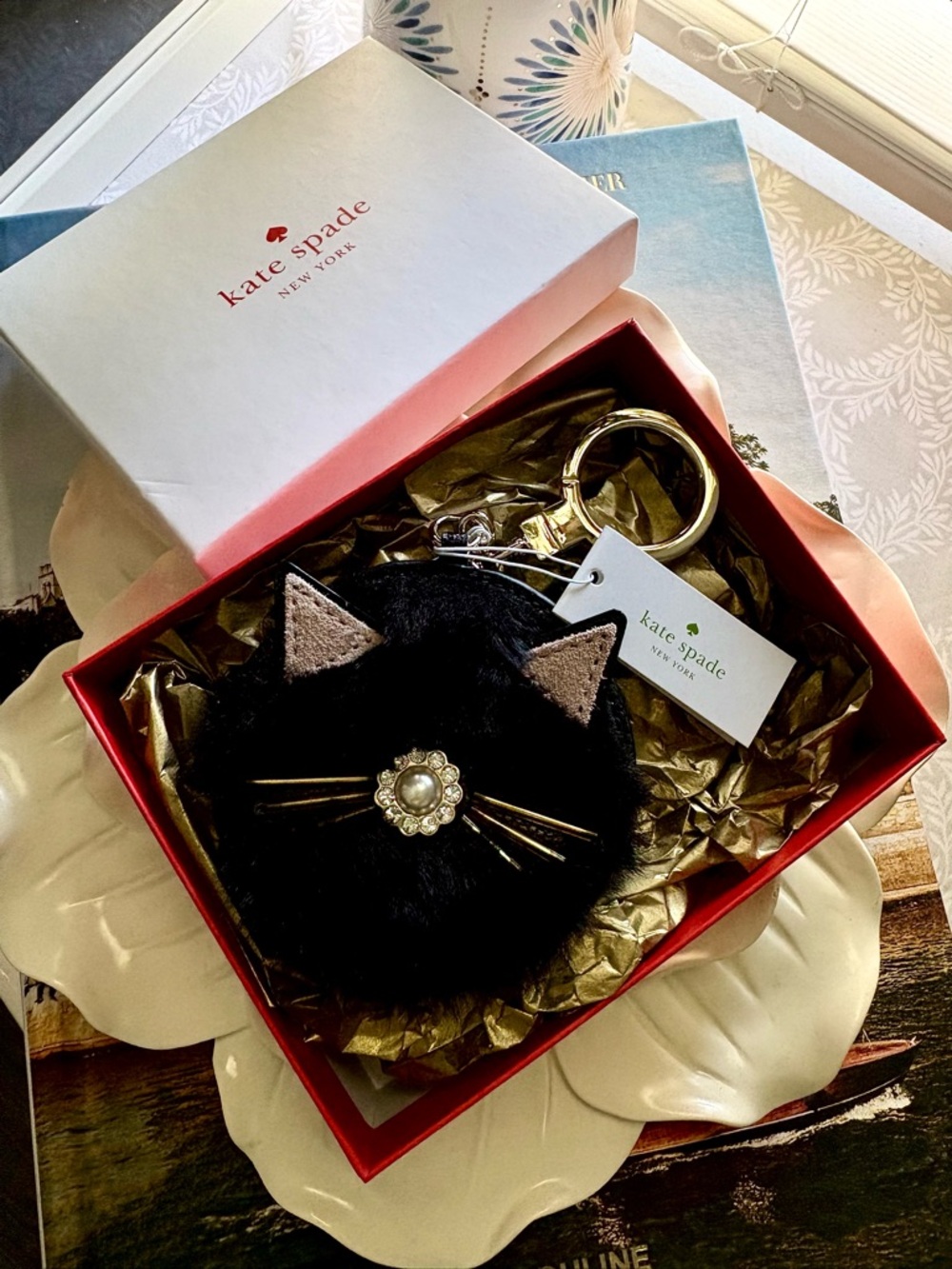 kate spade Kitty Key Chain with Gold Hardware - Picture 5 of 5